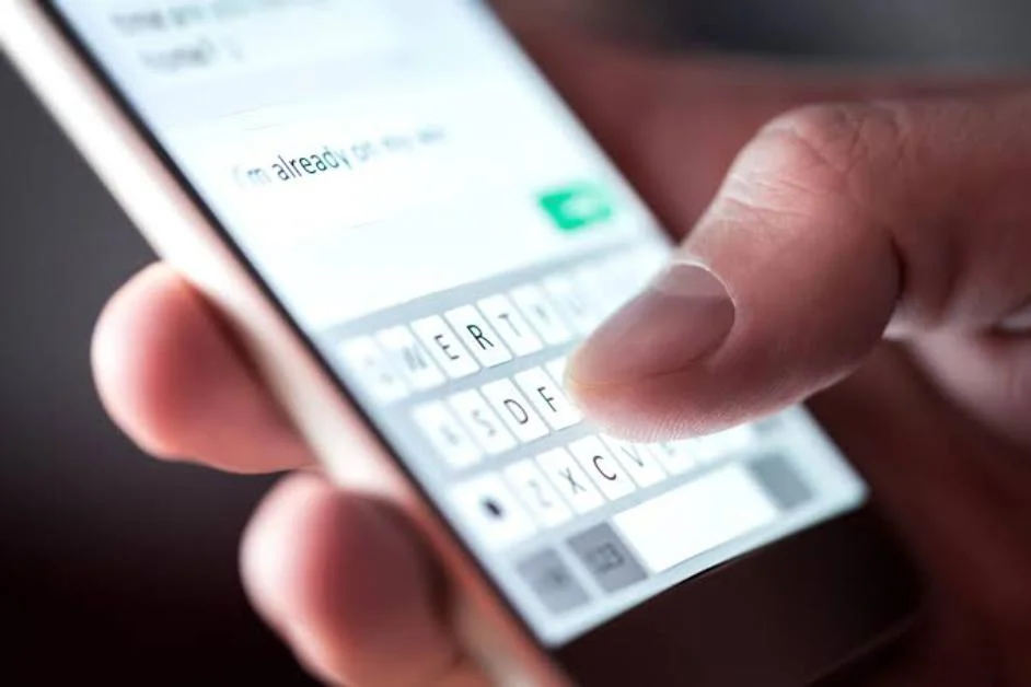What Does a Word Mean in Text & Chat